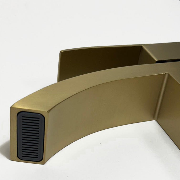 Modern Single Handle Bathroom Faucet Matt Black / Brushed Nickel / Gold